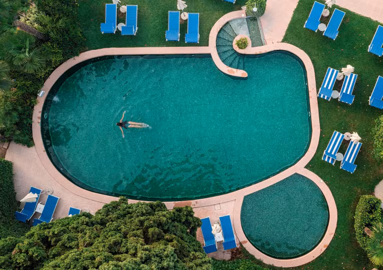 Hotel con piscina a Gardone Riviera