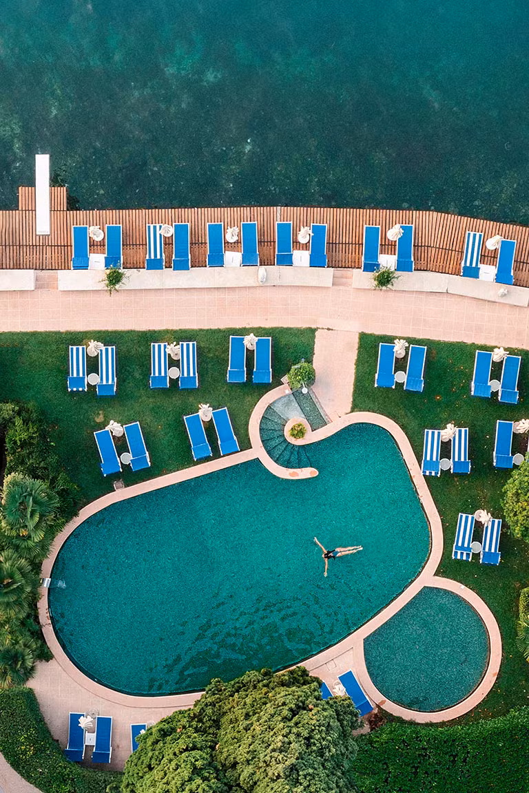 Hotel con piscina Gardone Riviera